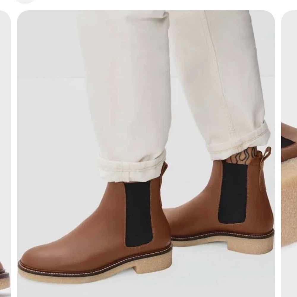 Everlane Chelsea Boot